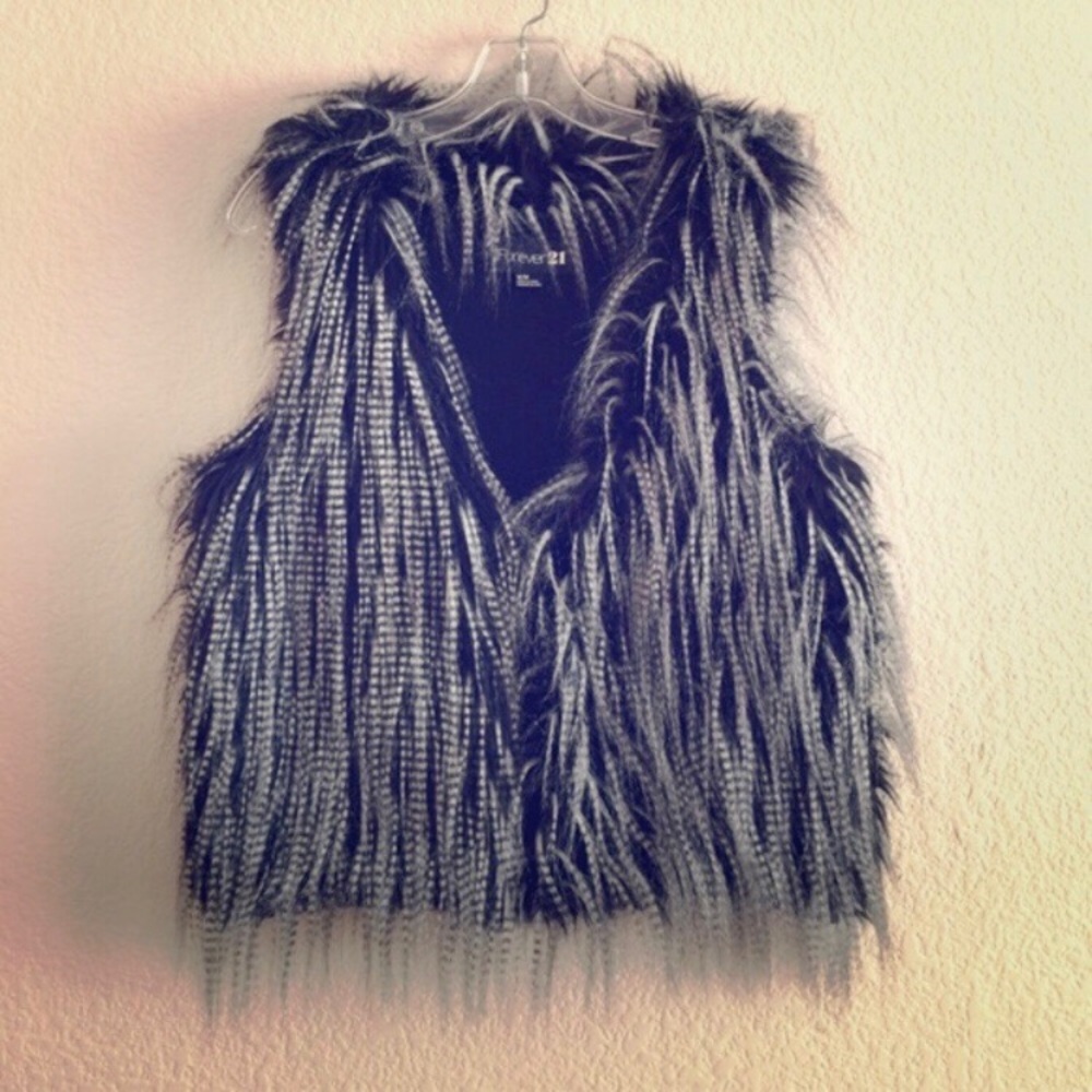 High Pile Fur Vest - Picture 1 of 3